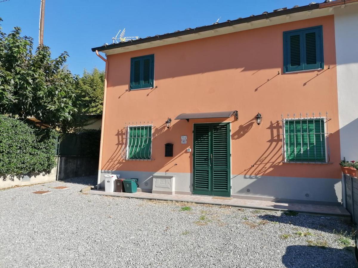 La Casina Da Lilli Villa ลุคคา ภายนอก รูปภาพ