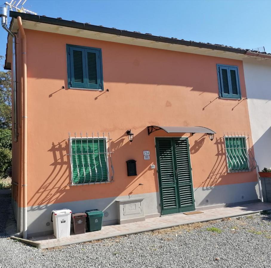 La Casina Da Lilli Villa ลุคคา ภายนอก รูปภาพ